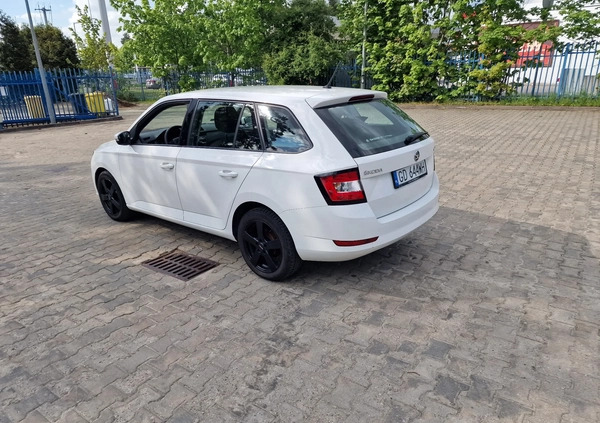 Skoda Fabia cena 39999 przebieg: 105671, rok produkcji 2019 z Gdańsk małe 56